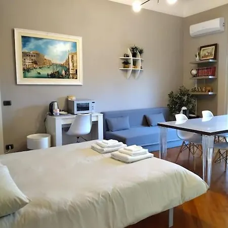 Apartment Smart Sarpi Monolocale